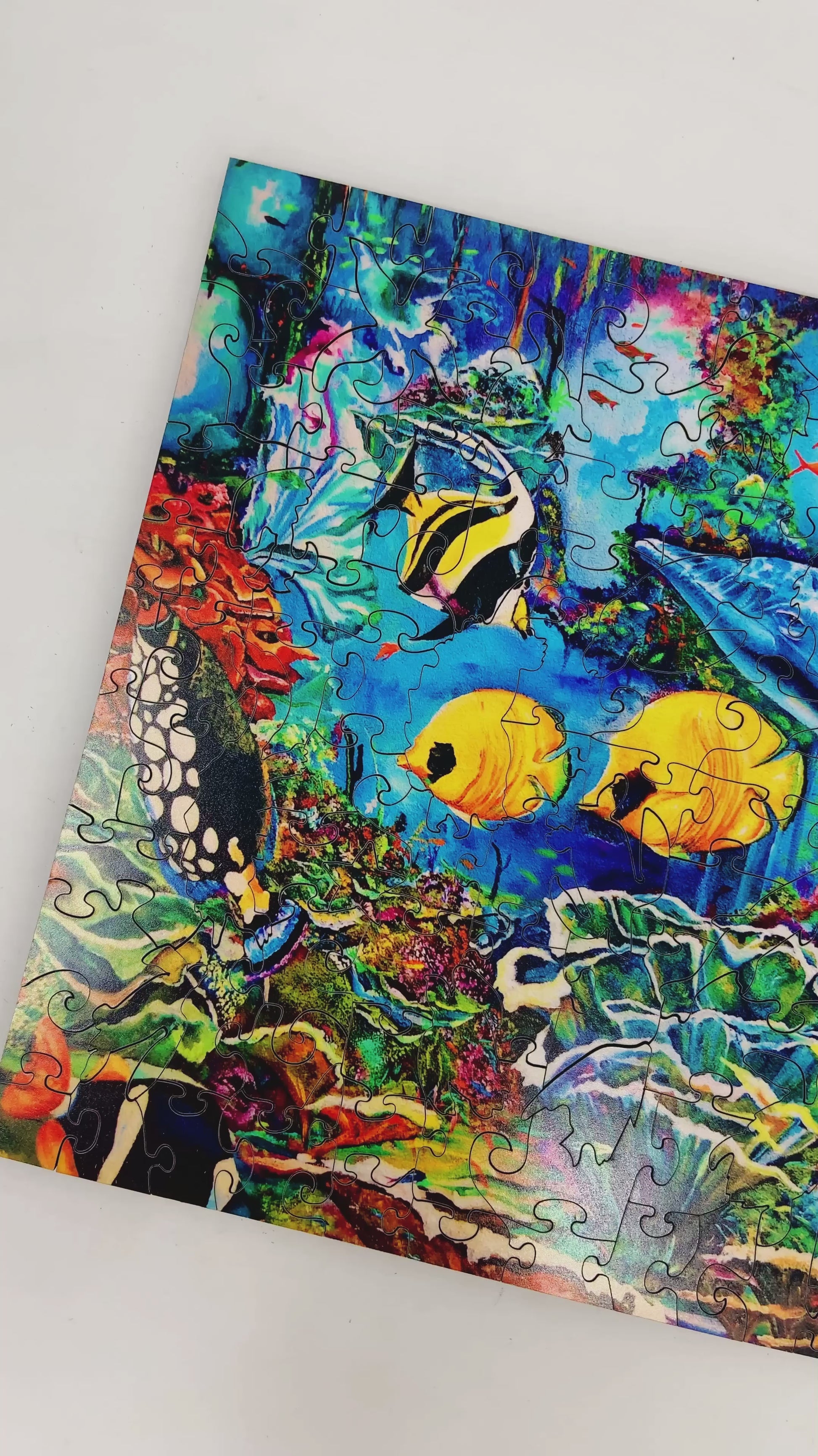 Dolphin Reef (Mini Wooden Jigsaw Puzzle)