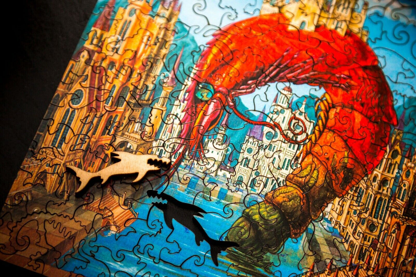 Davici - Unique Wooden Jigsaw Puzzle - 130 pieces - Red Shrimp